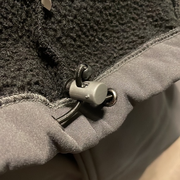 **SOLD ON MERCARI**New Balance mens Sherpa lined grey jacket size XL - Picture 9 of 12